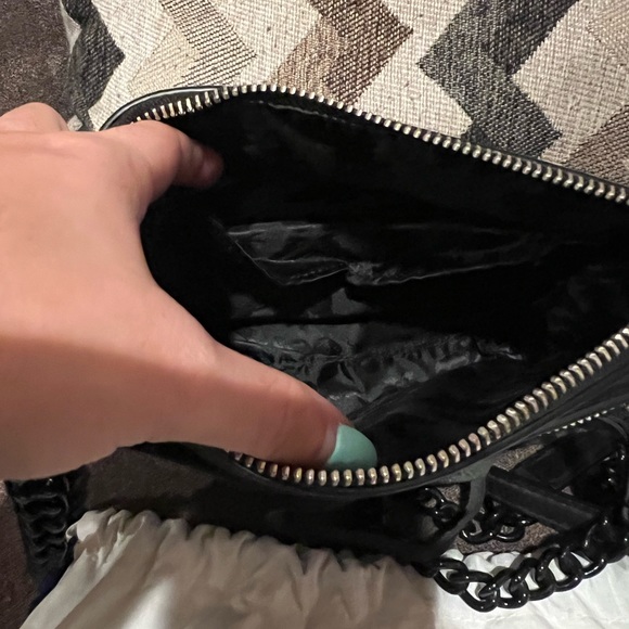 Rebecca Minkoff Mini Avery Suede crossbody - Picture 4 of 6